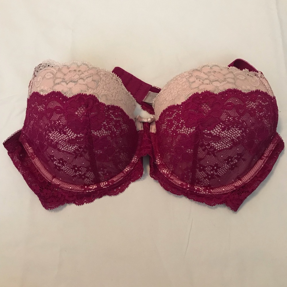 Victoria’s Secret lace bra